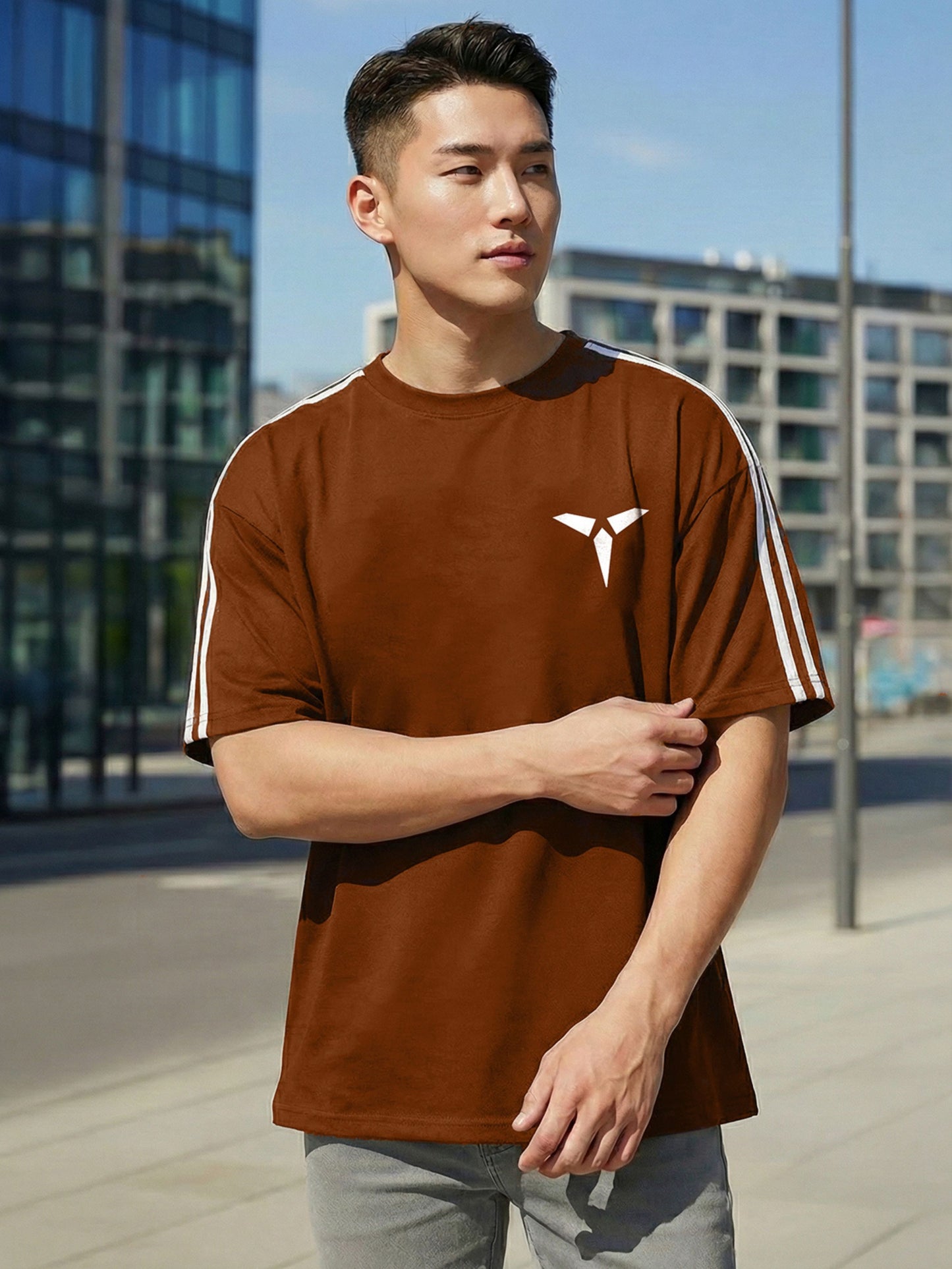 TOM MILTON Men Brown Color Round Neck Half Sleeve Net Folding Oversiozed Tshirt