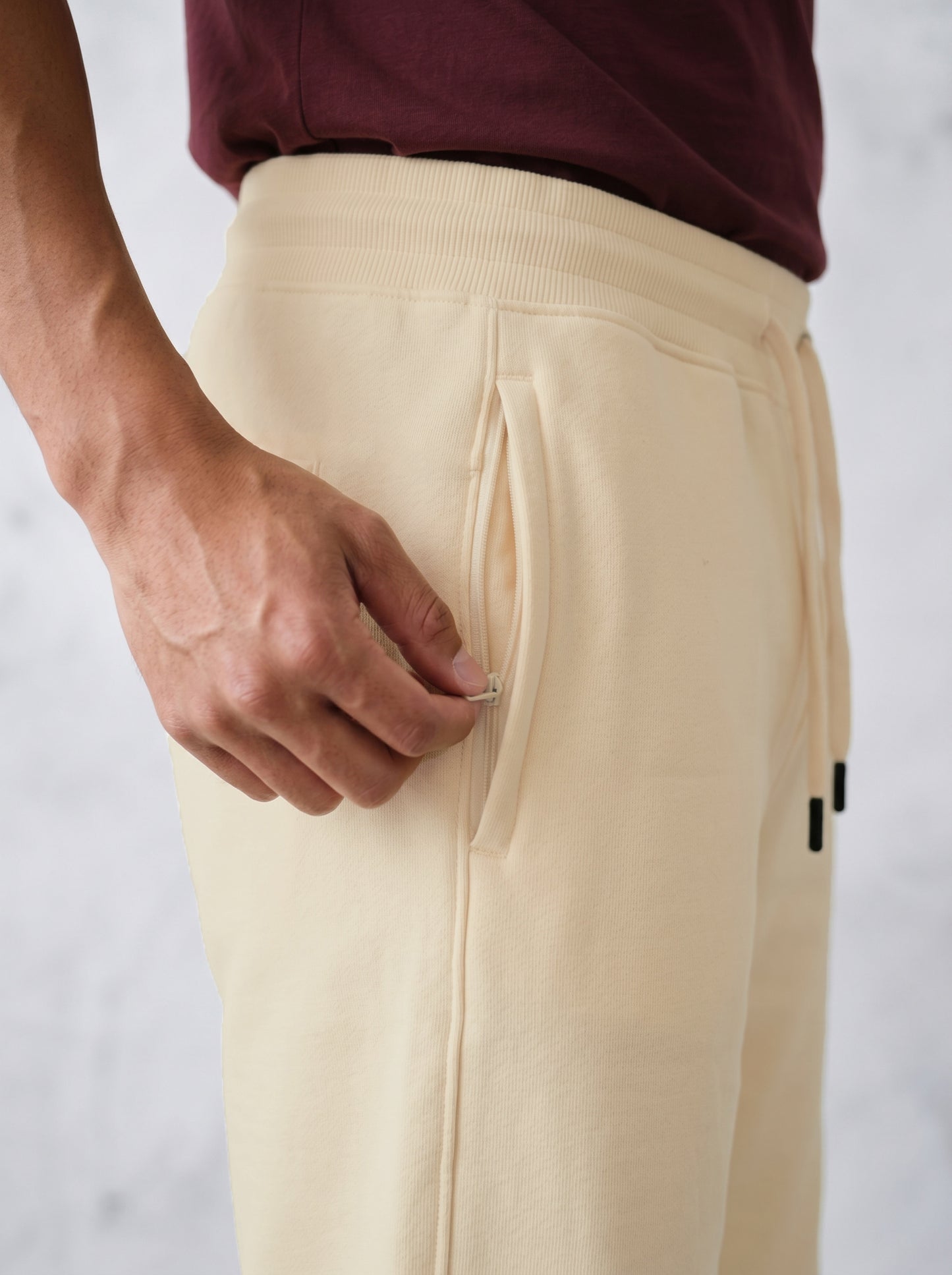 TOM MILTON Men Cream Color Knee Length Pure Cotton Shorts