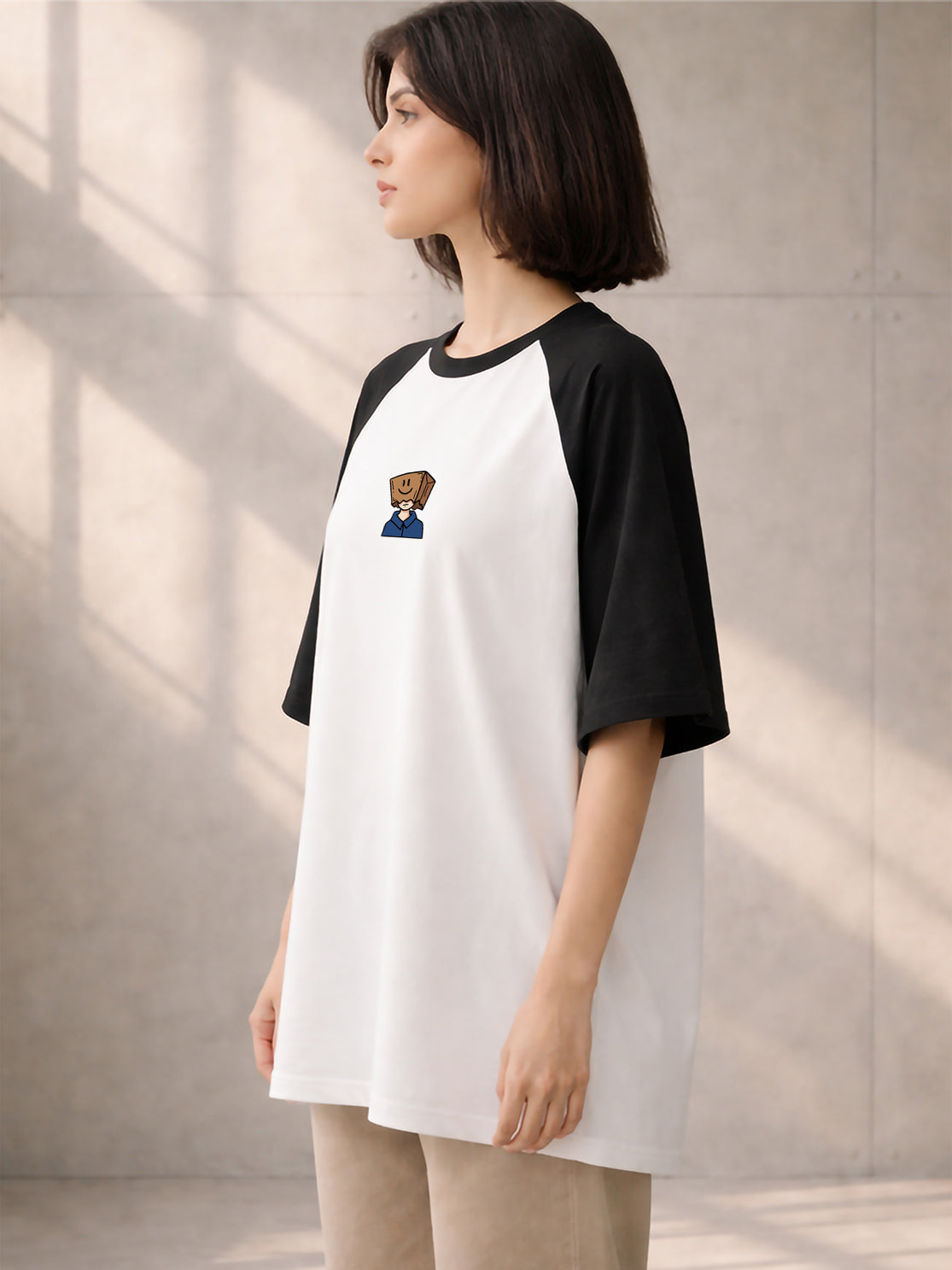 TOM MILTON Women White Color Raglan Half Sleeve Round Neck Oversized Tshirt