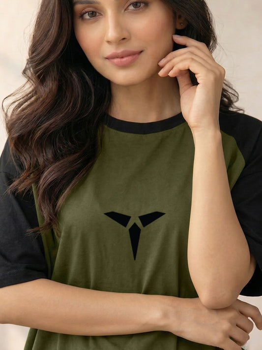 TOM MILTON Women Olive Green Color Raglan Half Sleeve Round Neck Oversized Tshirt