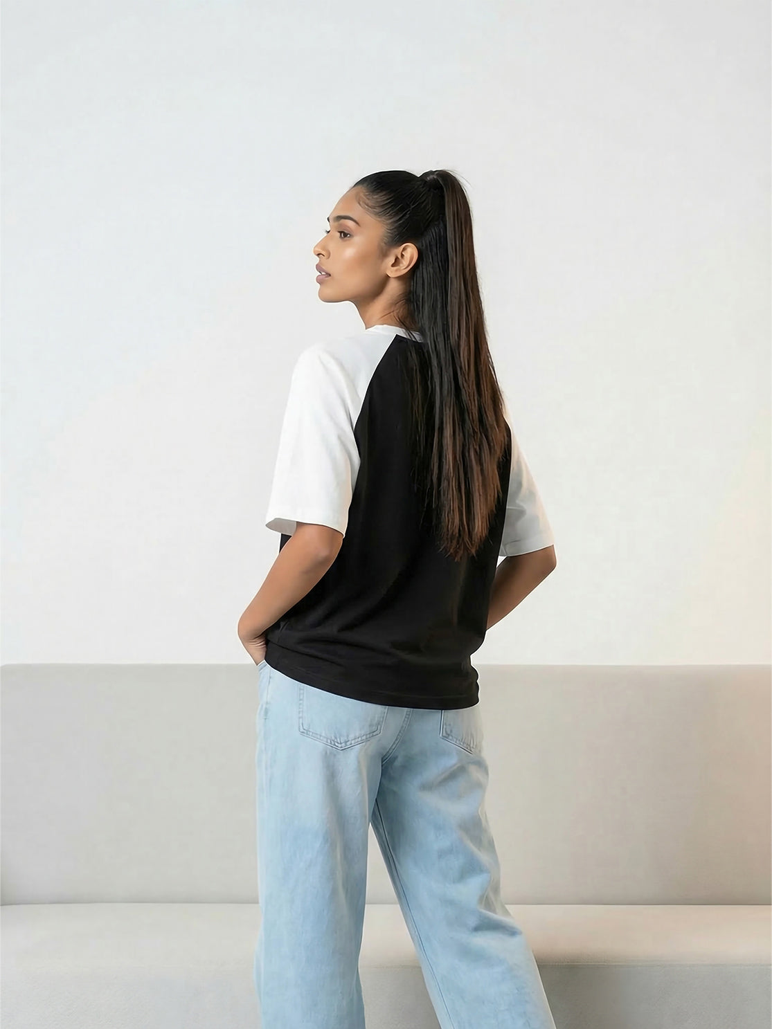 TOM MILTON Women Black Color Raglan Half Sleeve Round Neck Oversized Tshirt