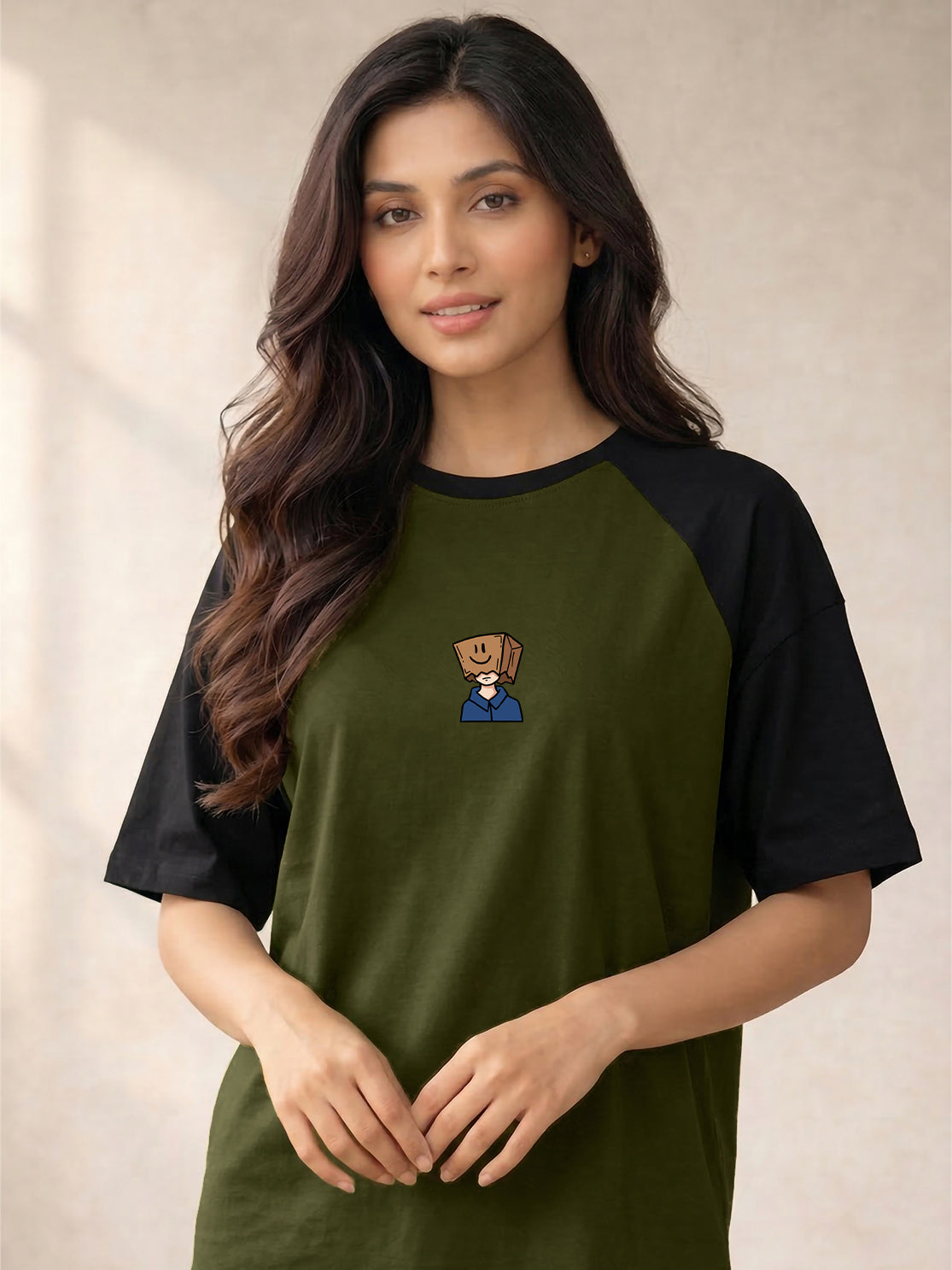 TOM MILTON Women Olive Green Color Raglan Half Sleeve Round Neck Oversized Tshirt