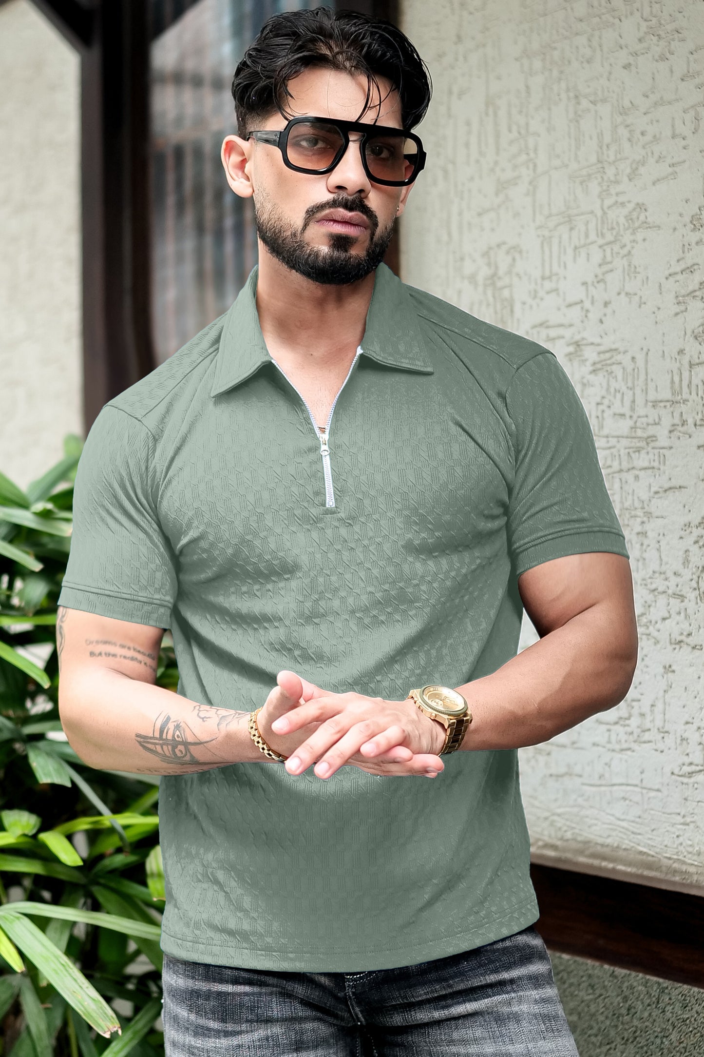 TOM MILTON Green Color textured Polo Collar Polyester  T-shirt