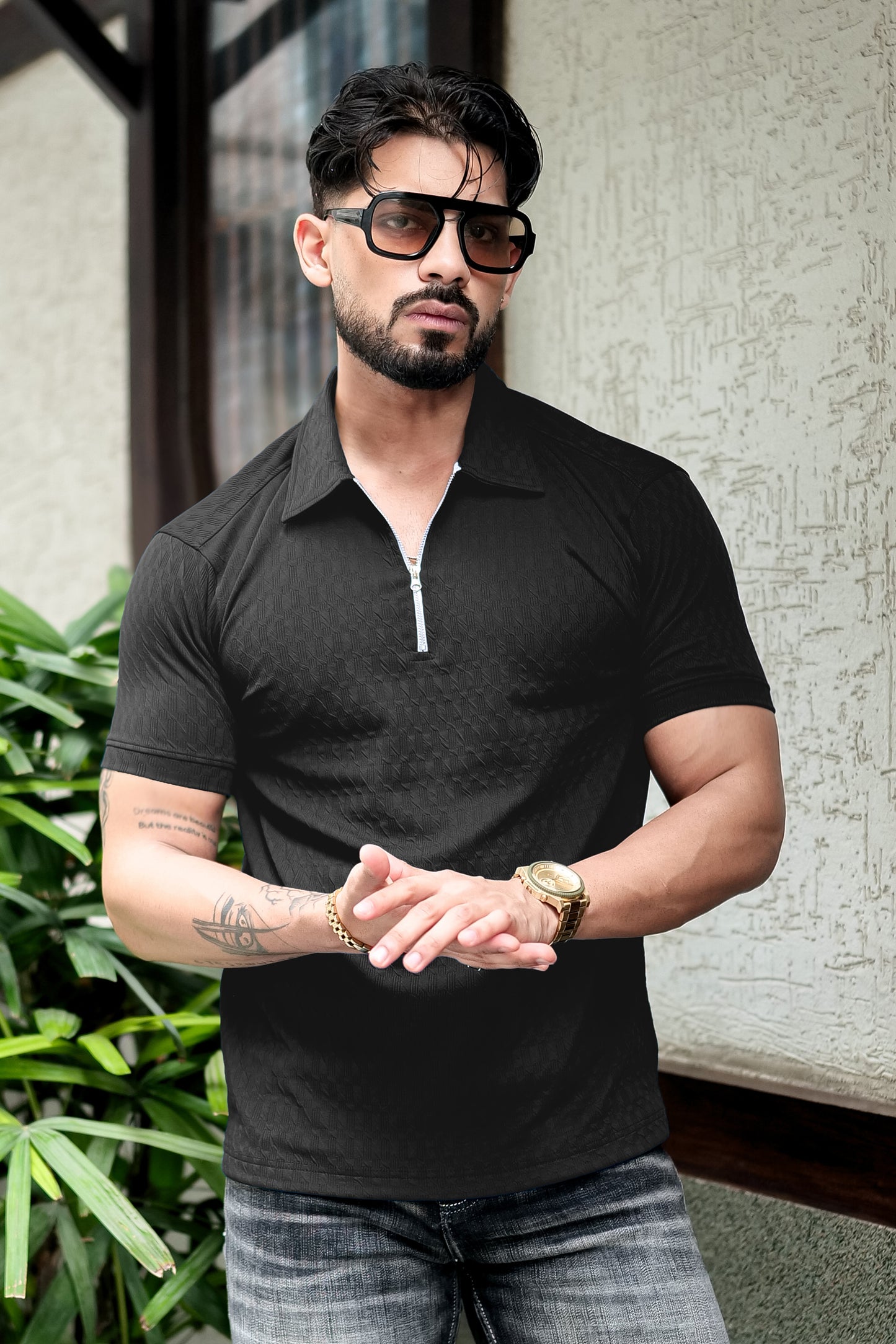 TOM MILTON Black Color textured Polo Collar Polyester  T-shirt