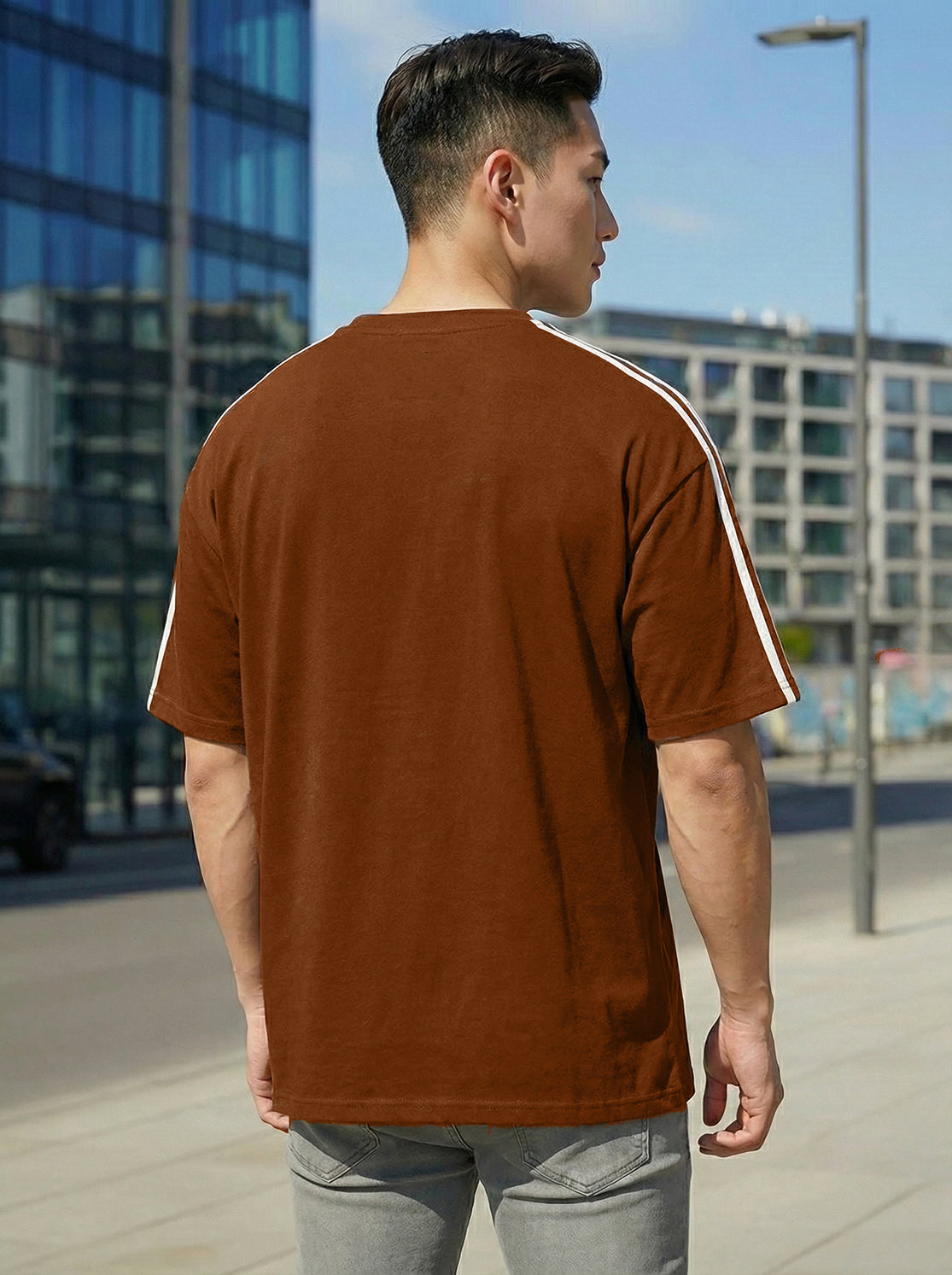 TOM MILTON Men Brown Color Round Neck Half Sleeve Net Folding Oversiozed Tshirt