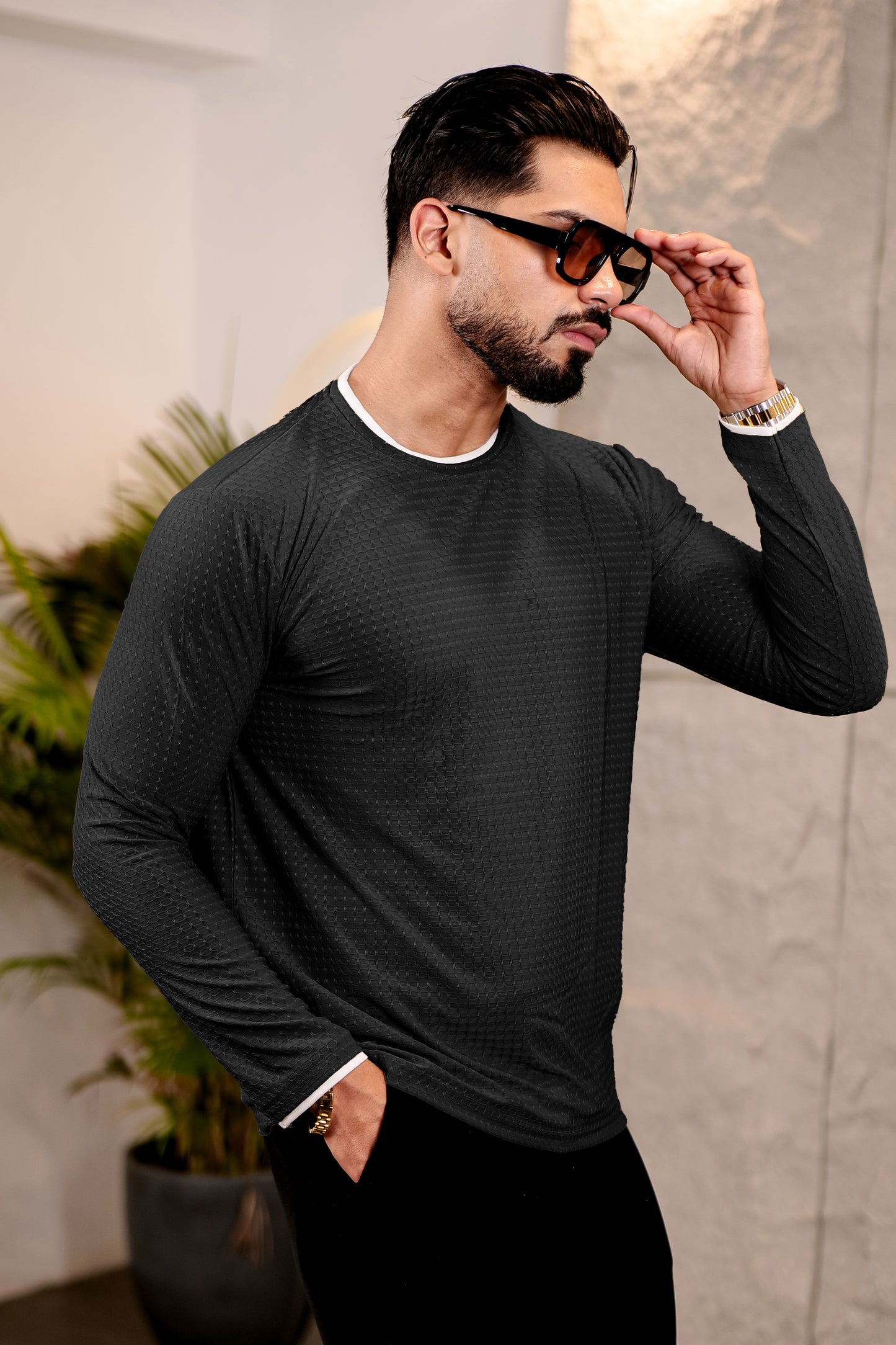 TOM MILTON Mens Black Color Round Neck Full Sleeve Tshirt