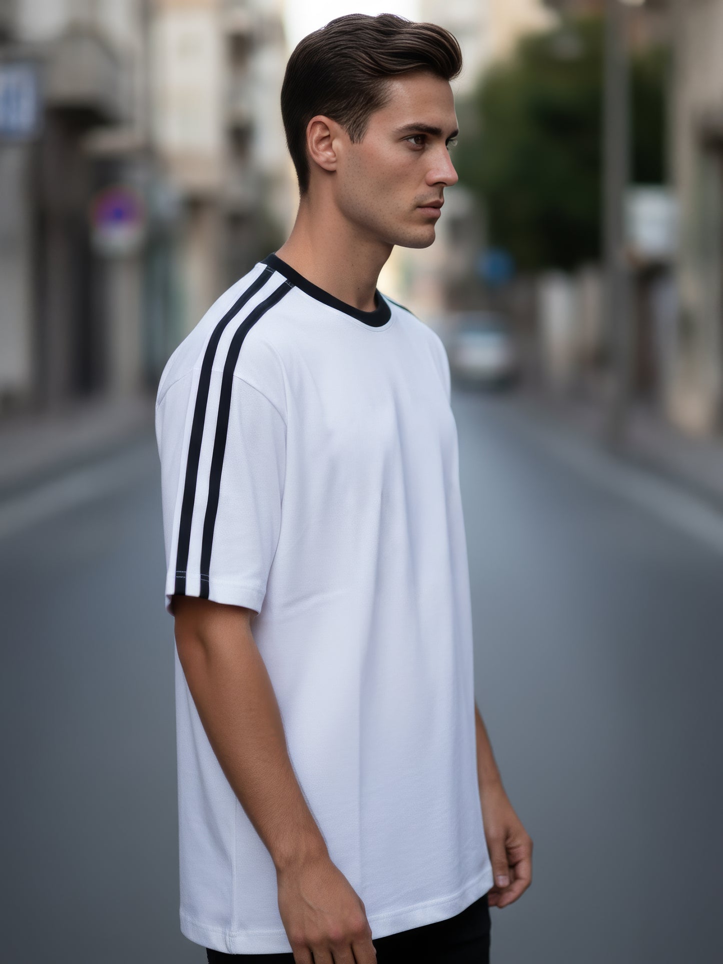 TOM MILTON Man White Color Round Neck Half Sleeve Oversized Net Folding tshirt