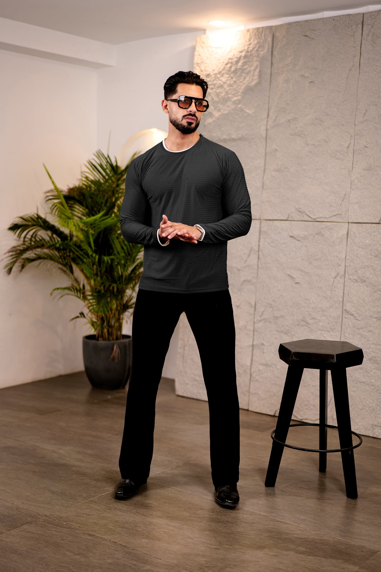 TOM MILTON Mens Black Color Round Neck Full Sleeve Tshirt
