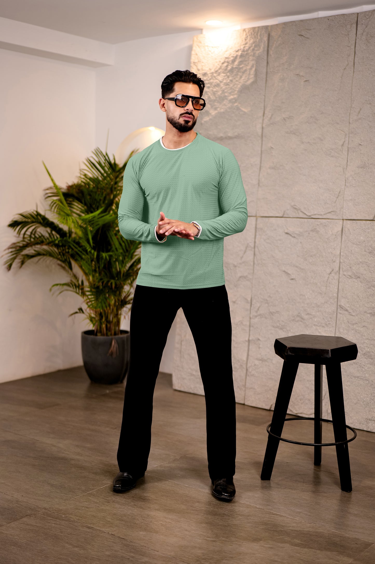 TOM MILTON Mens MGreen Color Round Neck Full Sleeve Tshirt