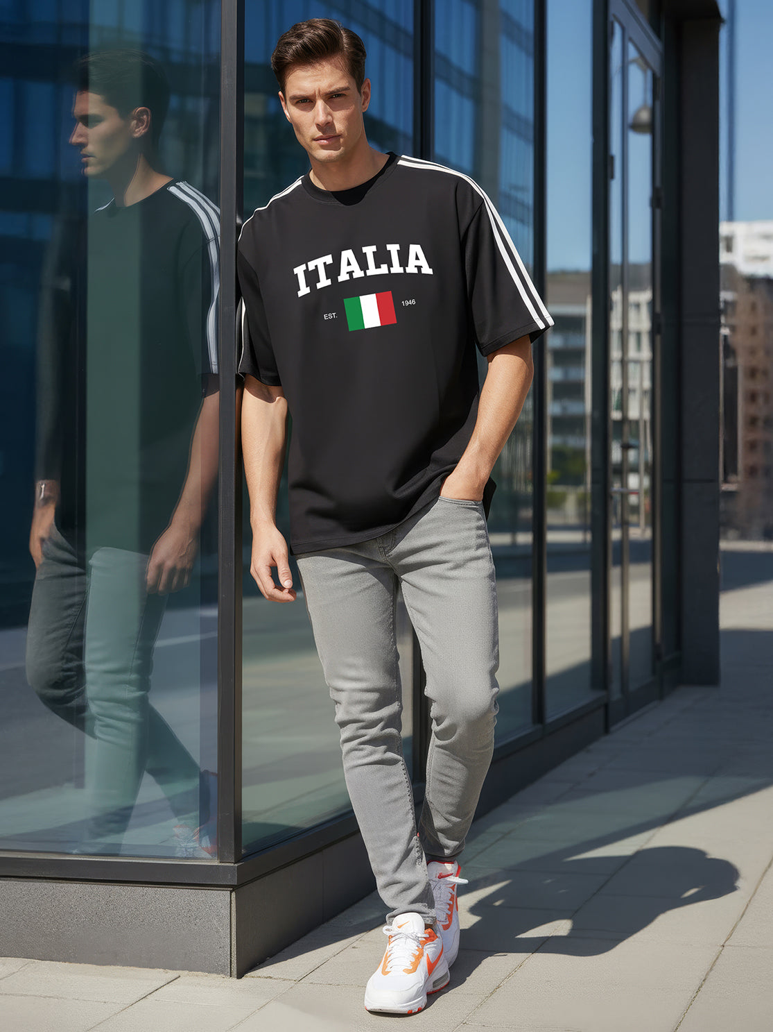 TOM MILTON Man Black Color Round Neck Half Sleeve Oversized Net Folding tshirt