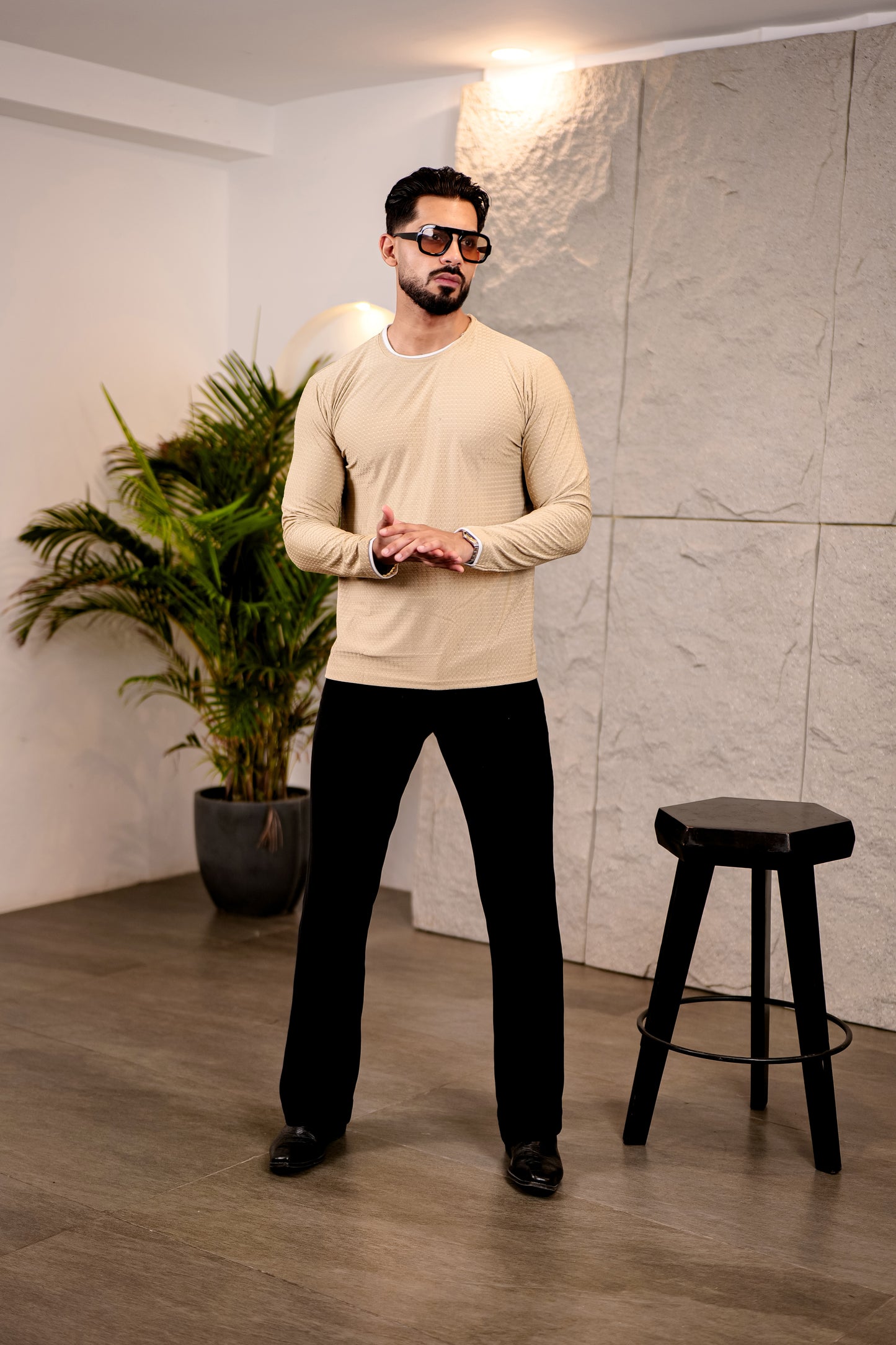 TOM MILTON Mens Cream Color Round Neck Full Sleeve Tshirt