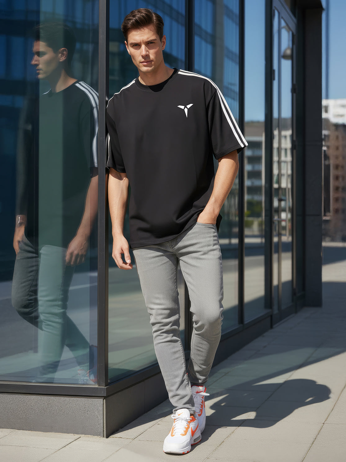 TOM MILTON Man Black Color Round Neck Half Sleeve Oversized Net Folding tshirt